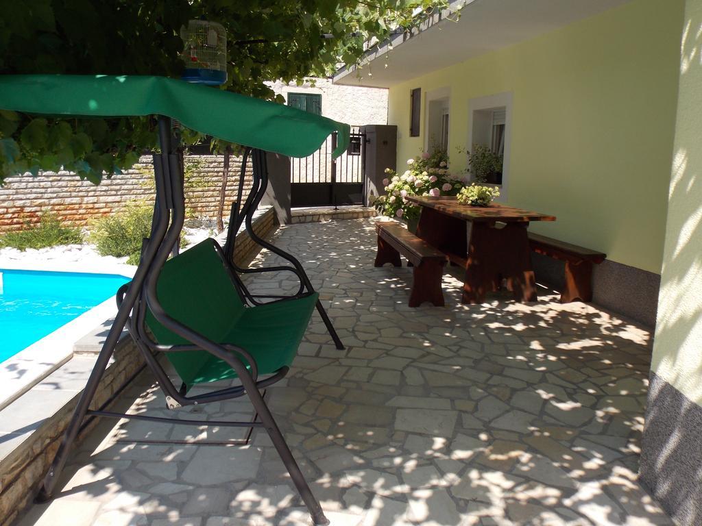 Aurelia Apartment Ližnjan Buitenkant foto